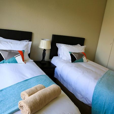 African Eagle Apartments Witfield Buitenkant foto