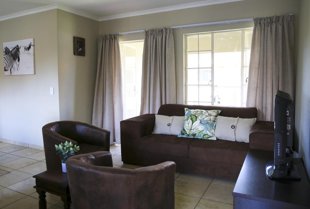 African Eagle Apartments Witfield Buitenkant foto